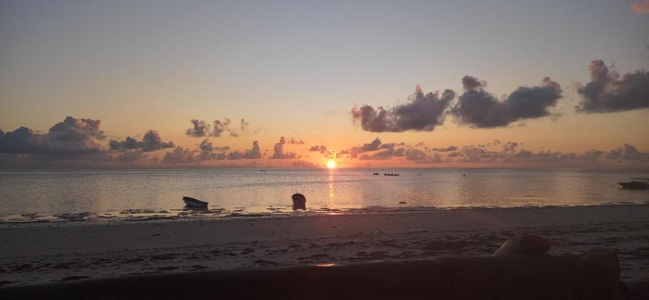 A Villa Sunshine House Zanzibar Jambiani  Bagian luar foto